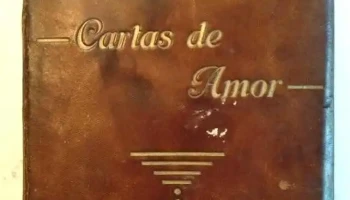 1 Libro con tapa de cuero 