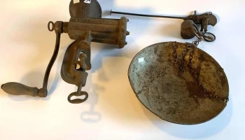 1 Maq De Picar Num 10 Y 1 Balanza Romana