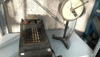 1 Maquina De Sumar Y 1 Torsiometro
