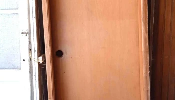 1 puerta de interior