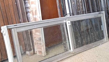 1 ventana de aluminio