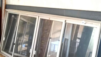 1 Ventanal de aluminio