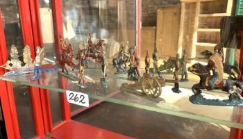 10 Piezas Coleccionables Soldaditos Y Otros