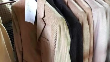 10 sacos deportivos de pana, varios talles