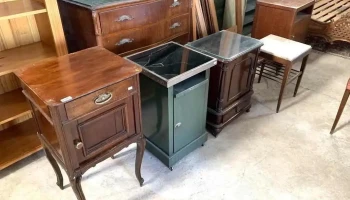 3 Mesas De Noche, 1 Mesita Lateral Y Mesa Auxiliar De Chapa C/ Ruedas