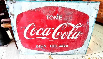 Antigua chapa Publicidad litografiada de Coca Cola 90 x 66 cm