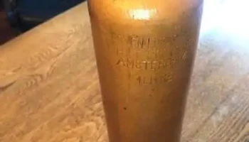 antiguo porrón de ginebra de gres