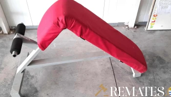 aparato de gimnasia para hacer abdominales acostado