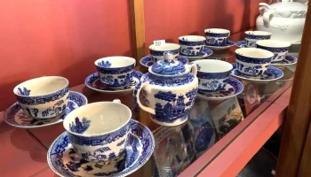 Azucarero Y 10 Tazas Con Platillos Willow Algunas C/ Detalles