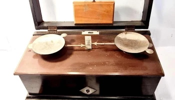 Balanza de joyería caja de madera