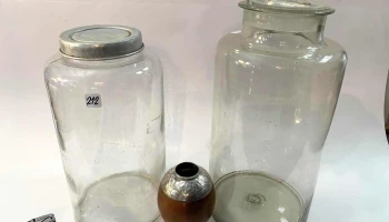 Bollones De Almacen Y Mate Con Virola Cincelada