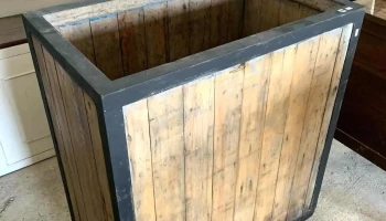 Cajon Leñero Con Ruedas 0,80 X 0,50 X 0,93 Alto