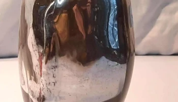 Caramelera espejada forma de pingüino (tapa no original con avería)