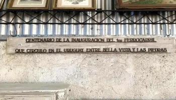 Cartel Conmemorativo Afe En Bronce S/ Madera 1,55 Largo