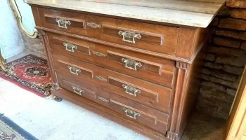 Comoda Colonial Con Marmol 1,22 X 0,54 X 0,92 Alto