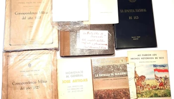 Correspondencia Militar de 1825, varios libros, cuadernillos sobre La Batalla de 1825 y Epopeya Nacional de 1825