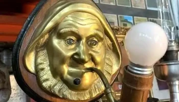 Encendedor De Pared Marinero En Bronce (adaptado A Lampara)