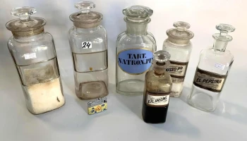 Frascos De Antigua Farmacia