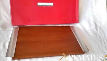 fuente de madera y acero inox
