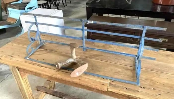 Ganchera Y Un Tres Pie Zapatero
