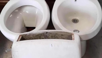 inodoro con tapa, videt con griferia mono-comando y cisterna