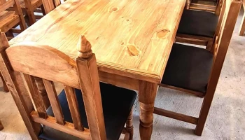 Juego comedor madera maciza con 6 sillas tapizadas