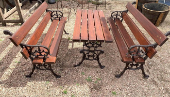 Juego De Jardin 2 Bancos 1,50 Y 1 Mesa 1,20 X 0,50