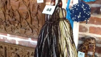 lote de 3 borlas de lana y pasamanería tonos marrón
