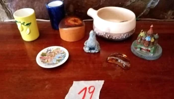 Lote de libros varios Latorre, Larranaga, Lavalleja, Batlle, etc