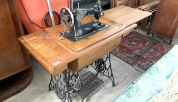 Maquina De Coser Con Faltantes