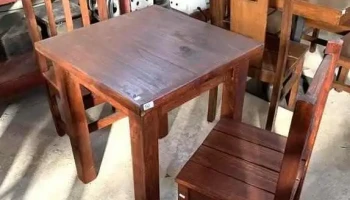 Mesa Bar 0,65 X 0,65 X 0,78 Alto Y 2 Sillas