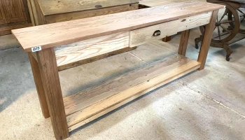 Mesa De Arrimo Baja Con Cajon 1,60 X 0,30 X 0,60 Alto