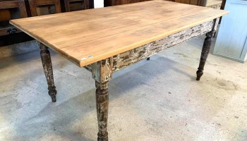 Mesa De Cocina De Campo Patas Torneadas Laqueadas Tapa De Pino 1,70 X 0,87 X 0,76 Alto