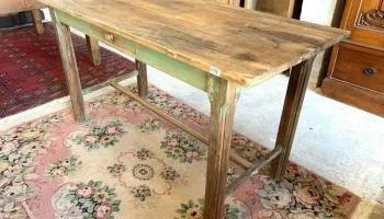 Mesa De Cocina Laqueada Un Cajon 1,48 X 0,68 X 0,82 Alto