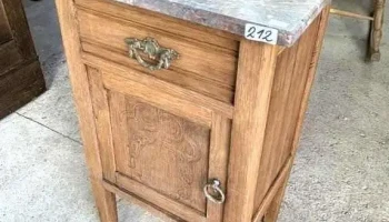 Mesa De Noche En Roble Con Marmol 0,43 X 0,34 X 0,70