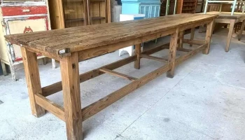 Mesa  De Trabajo En Pinotea De 6 Patas c/ travesaños 3,90 X 0,81 X 0,84 Alto