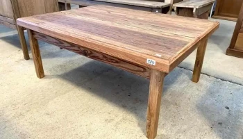 Mesa Ratona En Pinotea 1,15 X 0,84 X 0,48 Alto