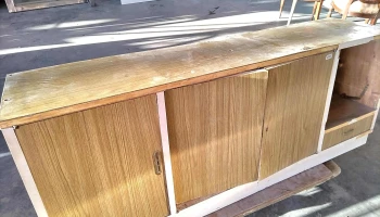 Mueble bajo en carmica
