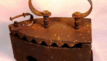 Planchón a carbón antiguo