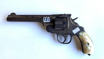 Revolver Orbea Hnos Español (0,30) Cachas De Nacar