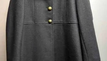 Saco de paño de lana para niña, talle M de color negro