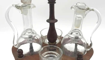 Set Aceitera Y Vinagrera Con Base De Madera Antigua