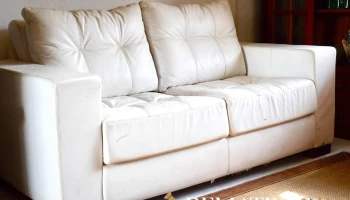 Sillòn de cuero blanco Romney