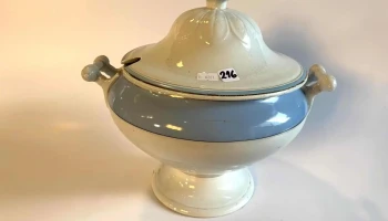 Sopera Con Tapa