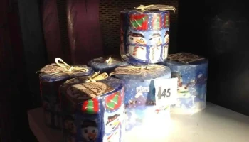 velas conicas navidad