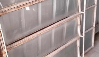 ventana balancin de 8 vidrios y abre 4 hojas