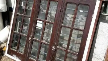 Ventana De Madera 3 Hojas Con Reja 1,55 X 1,35