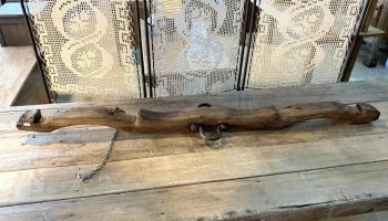 Yugo O Canga Para Bueyes  Madera Lustrada 1,50m