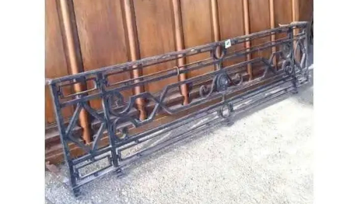 1 balconera antigua
