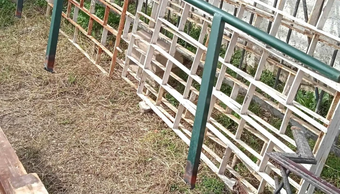 1 baranda de caño curva